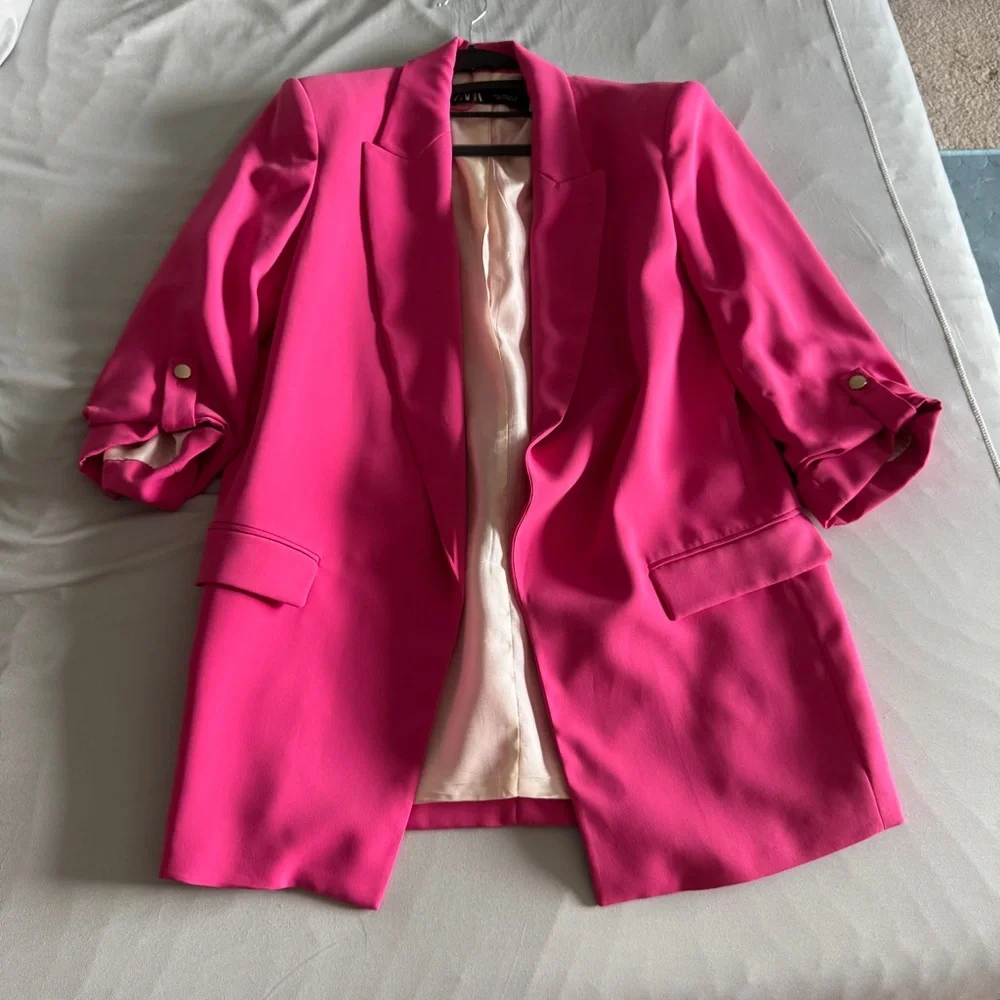 Zara Pink Blazer - Picture 2 of 3